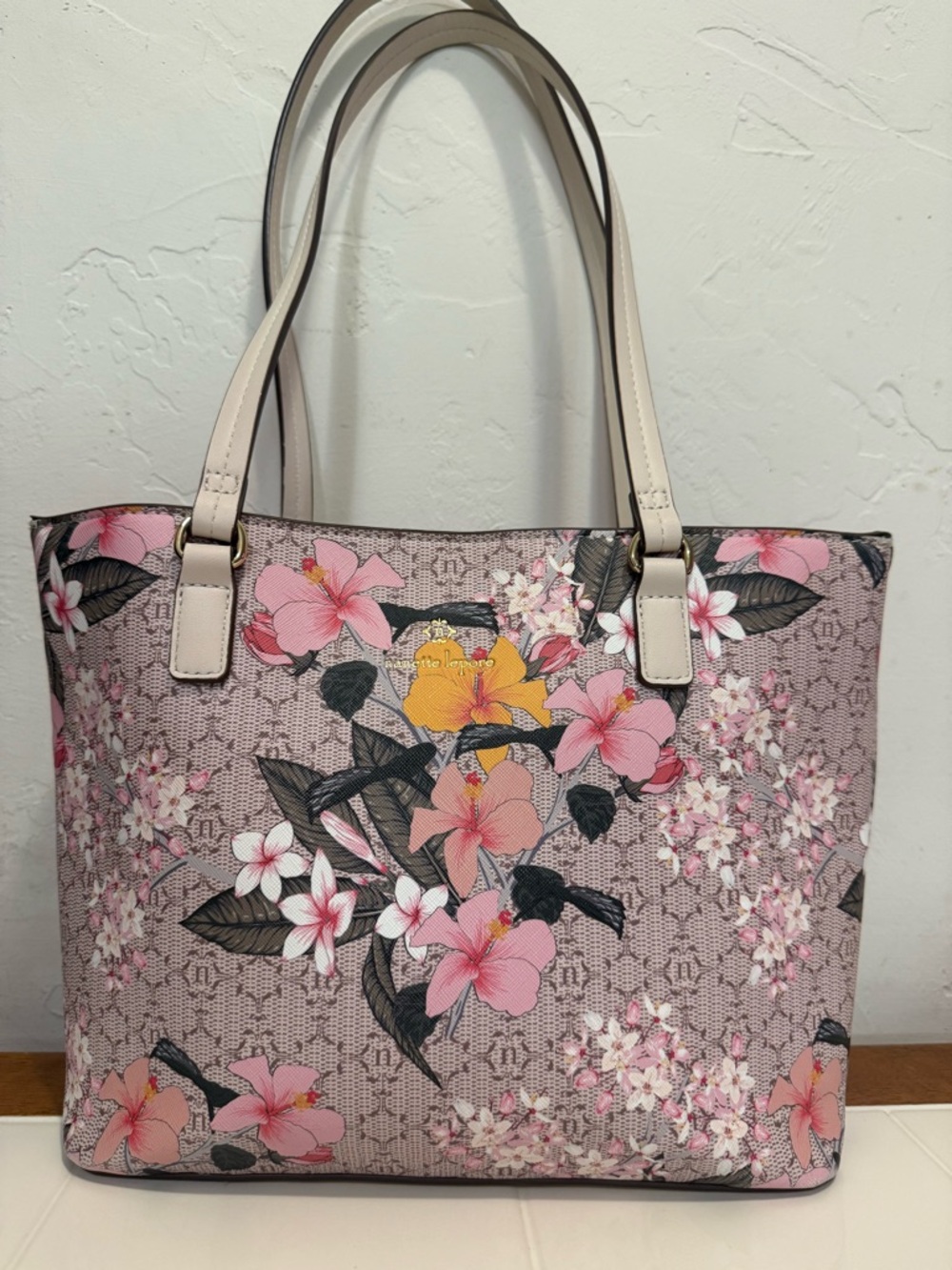 Nanette Lepore Print Tote Bag in Pink